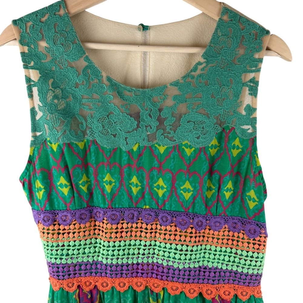 HEMANT & NANDITA Green and Yellow Printed Maxi Dress - Picture 5 of 13